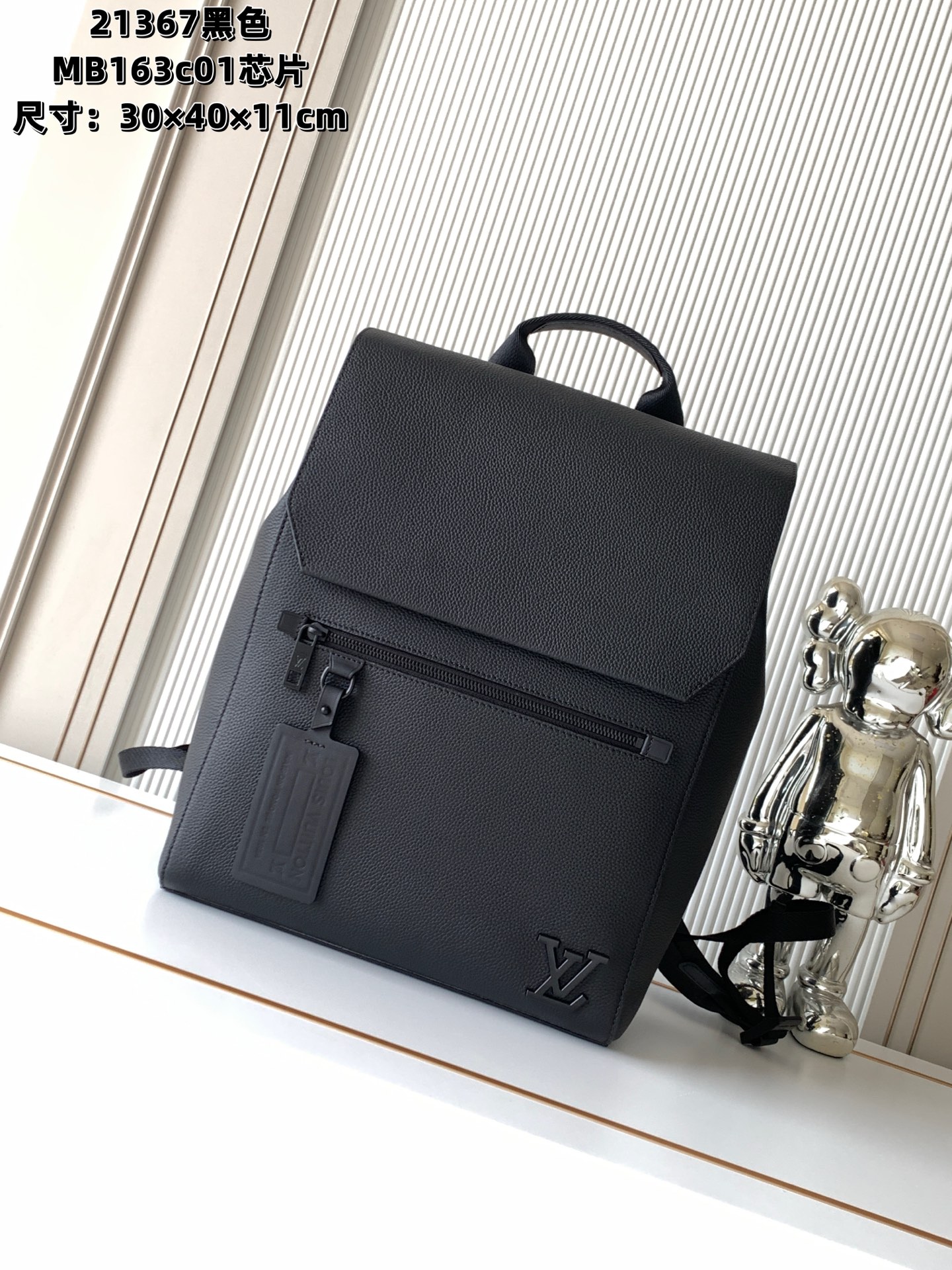 Louis Vuitton LV Classic Handbag Premium Canvas Crossbody Strap Everyday Carry High-End Fashion